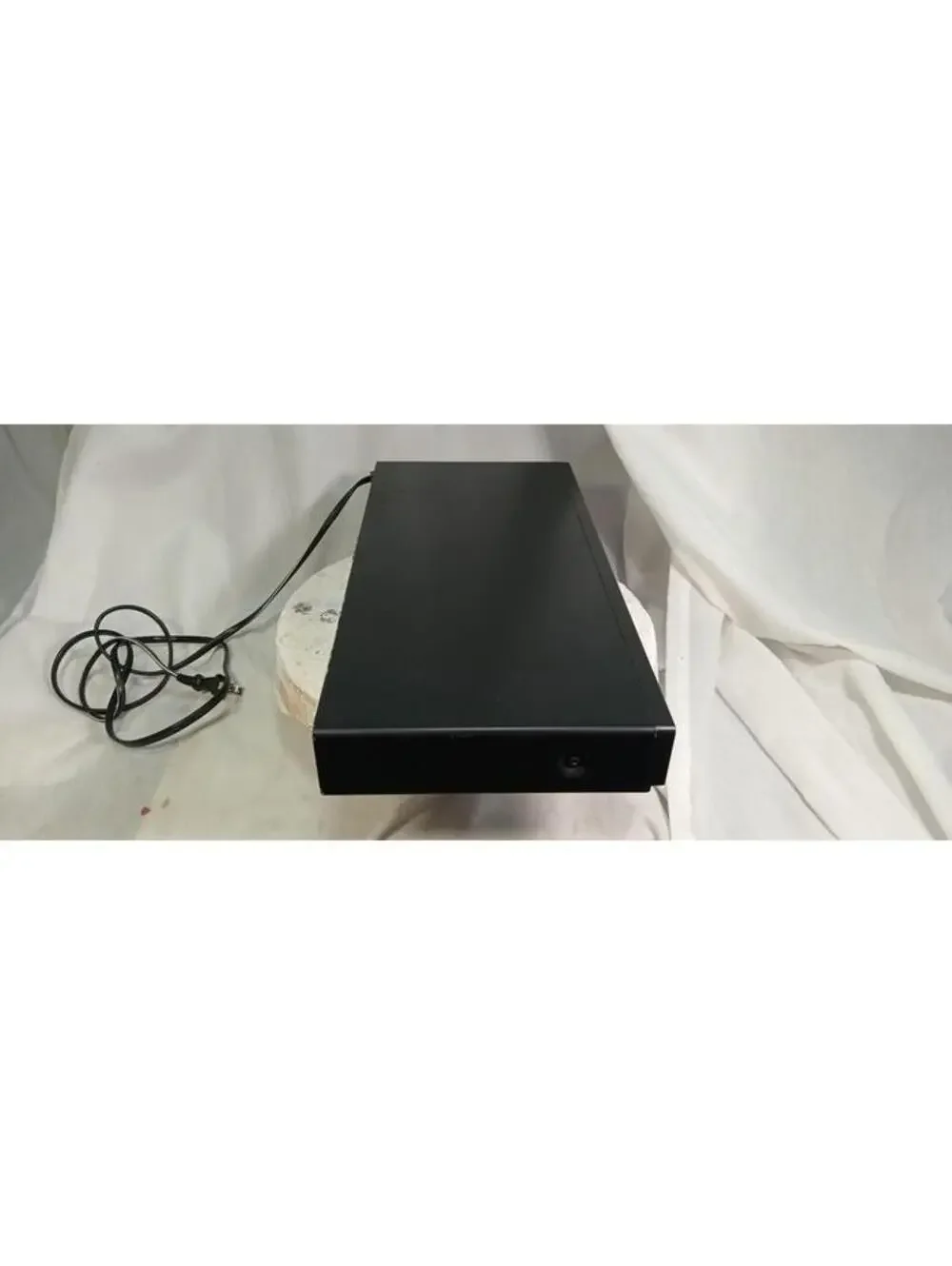 Samsung BD-P1600 Blu-Ray DVD Player 1080p Full HD HDMI USB Black